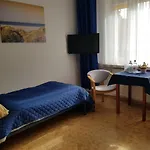 Habitación en casa particular Anna - Pobyty Również