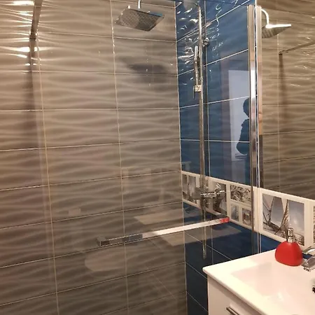 Anna Séjour chez l'habitant *