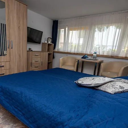 Anna - Opcjonalnie Sniadania W Starej Piekarni Homestay szállás Kołobrzeg