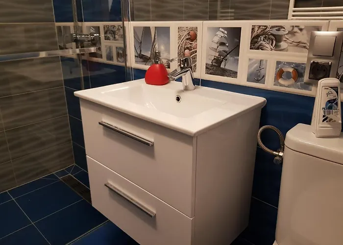 Anna 홈스테이 코워브제크